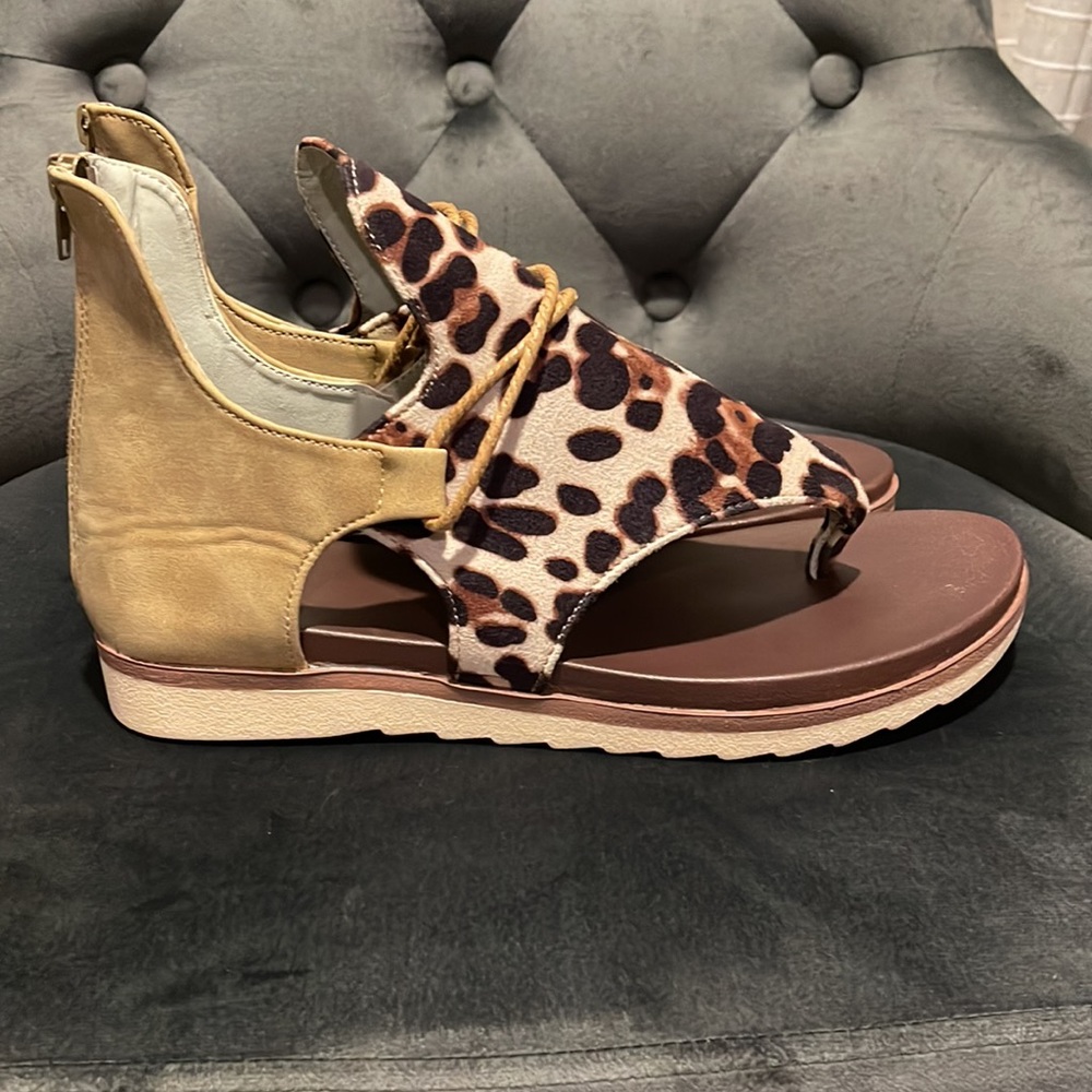 Canvas Leopard boho sandals-NWOT size-11 - Picture 2 of 12